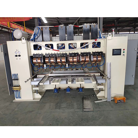 板材自動龍門點焊機(jī)