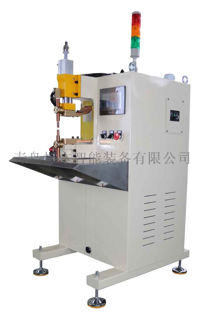 中頻臺式點焊機(jī)3