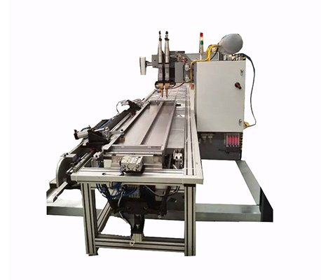 電梯門板自動送料中頻點焊機