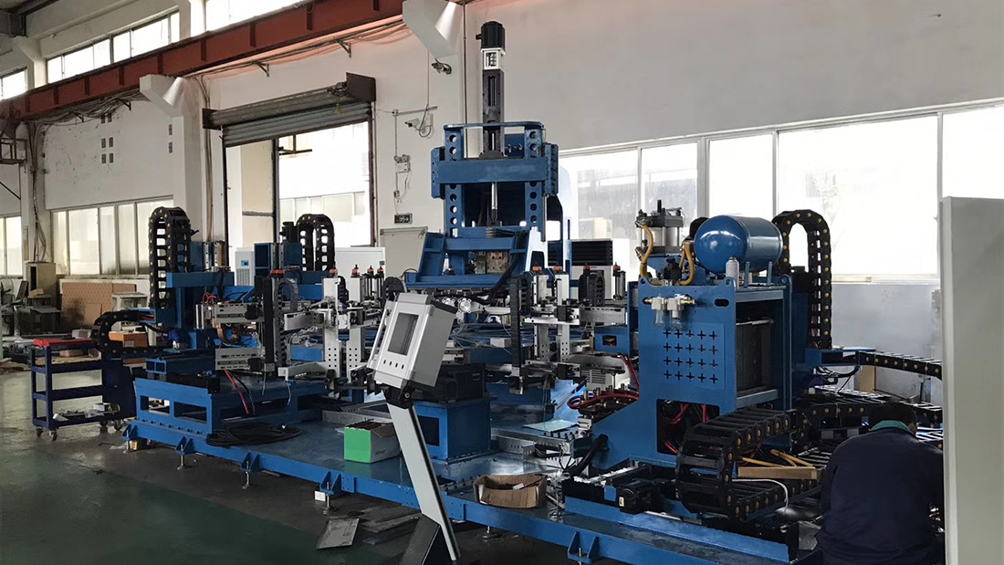 非標(biāo)焊機(jī)生產(chǎn)現(xiàn)場(chǎng)7